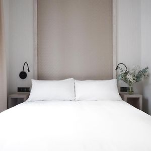 Studio medio con letto king size